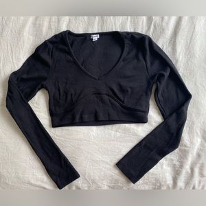 Garage cropped long sleeve